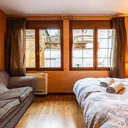 Le 42 Authentique Terrasse Et Parking Prive Appartement