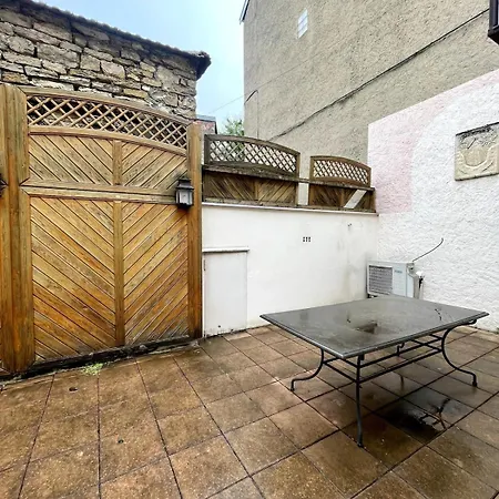 Le 42 Authentique Terrasse Et Parking Prive Appartement *