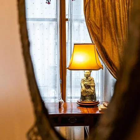 Le 42 Authentique Terrasse Et Parking Prive Dijon