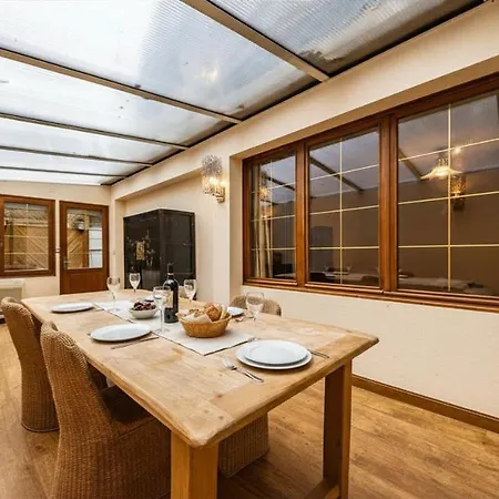 Le 42 Authentique Terrasse Et Parking Prive Appartement Dijon