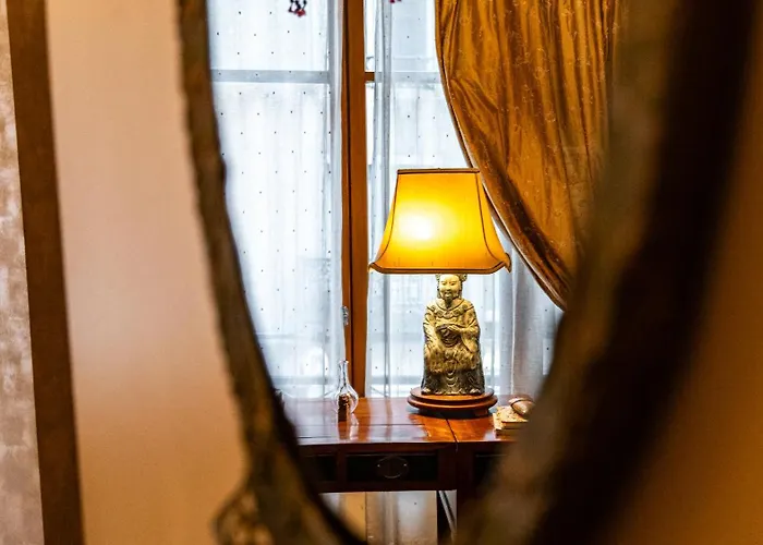 Le 42 Authentique Terrasse Et Parking Prive Dijon