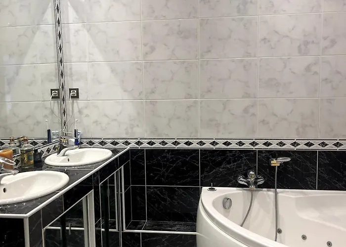 Le 42 Authentique Terrasse Et Parking Prive Dijon