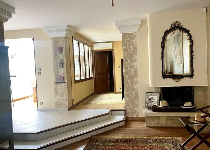 Le 42 Authentique Terrasse Et Parking Prive